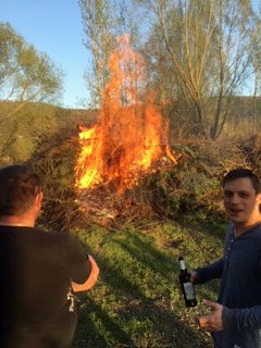 Osterfeuer am Bebraer Teich