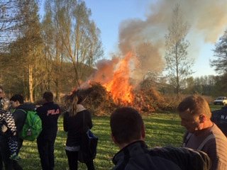 Osterfeuer am Bebraer Teich