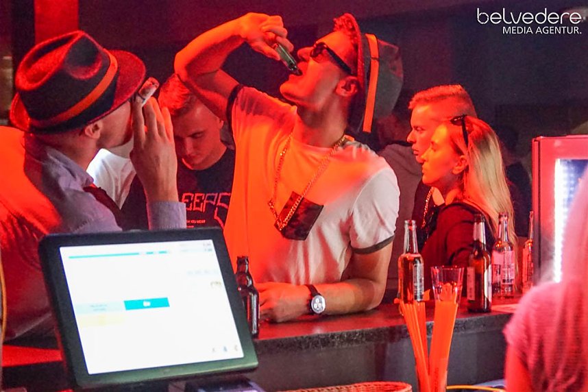 Party im Jugendclubhaus in Nordhausen - der Samstag