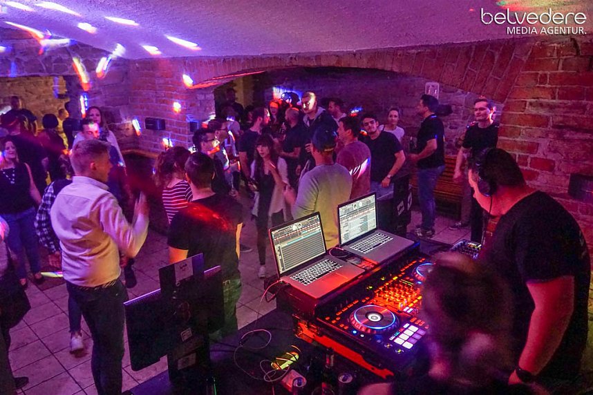 Party im Jugendclubhaus in Nordhausen - der Samstag