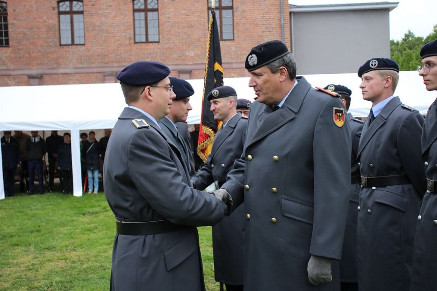 Vereidigung an neuem Ort