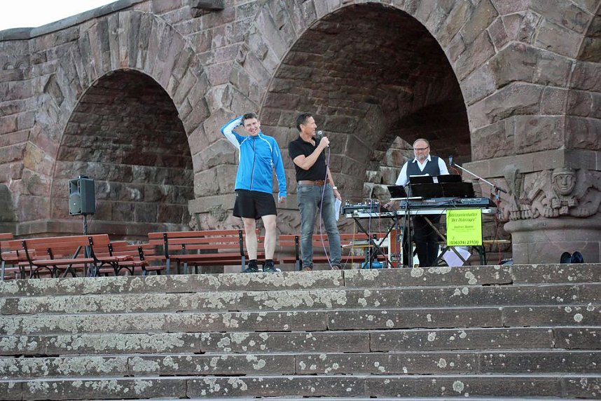 Erfolgreich Kyffh&auml;userdenkmal gest&uuml;rmt