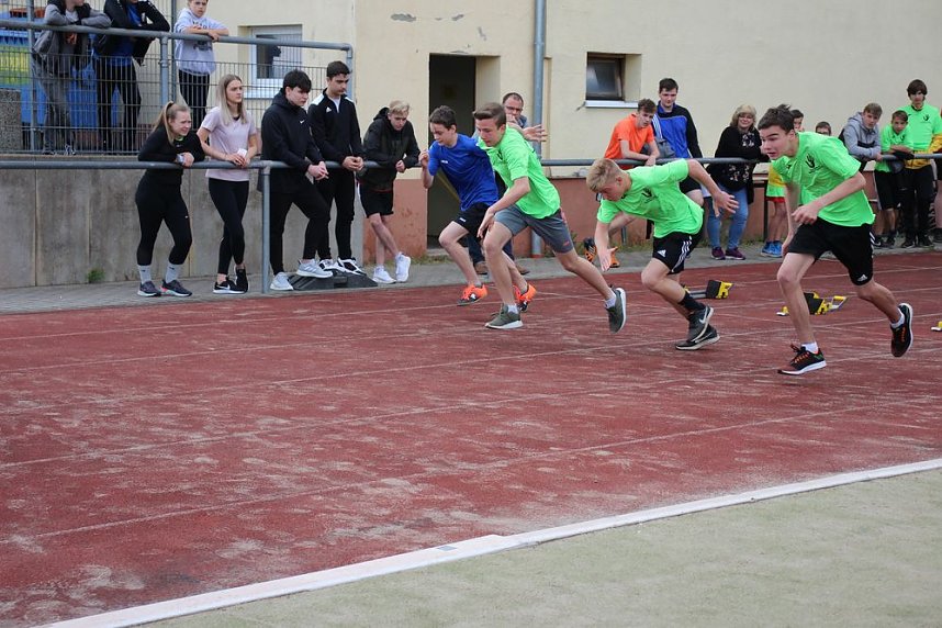 Leichtathleten im Wettkampf