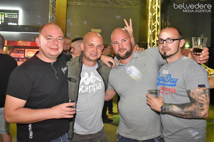 Party im Jugendclubhaus in Nordhausen - der Samstag