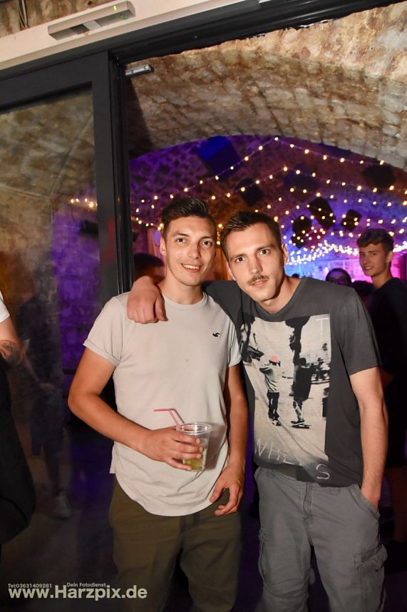 Allways Thirty3 / Golden Circle