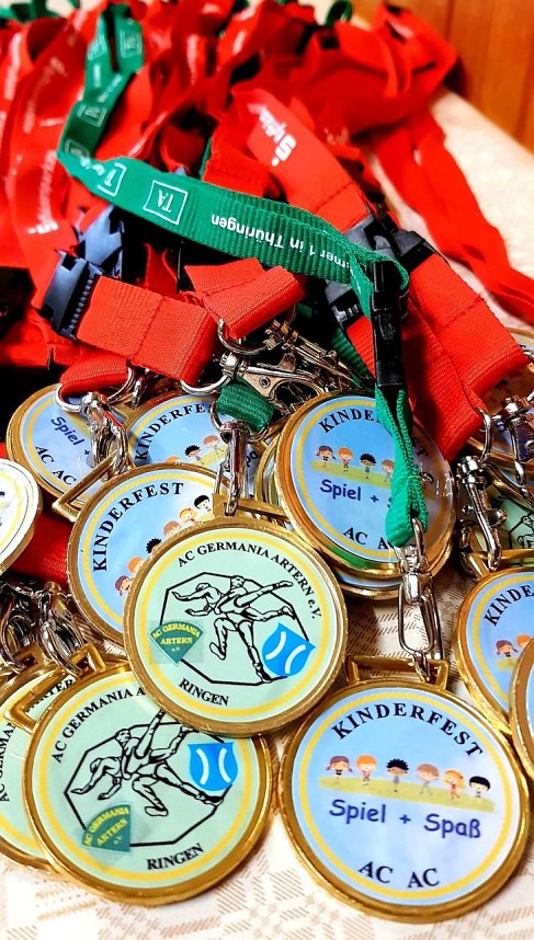 Fr&ouml;hliches Kindersportfest beim AC Germania Artern