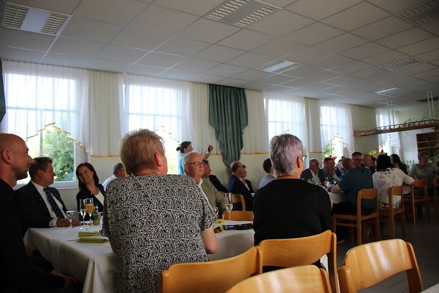 In den verdienten Ruhestand verabschiedet