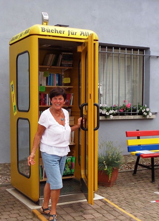 Er&ouml;ffnung der Telefonbibliothek in Etzleben