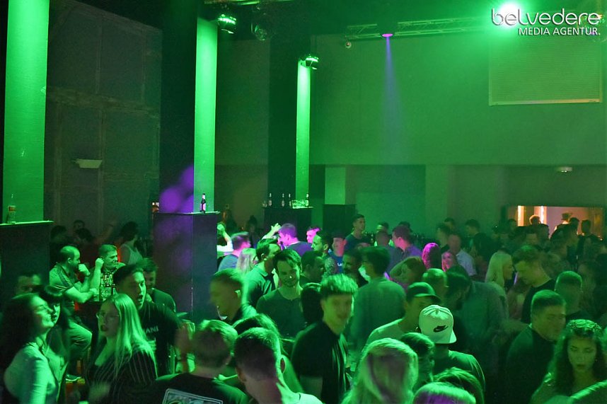 Party im Jugendclubhaus in Nordhausen - der Samstag