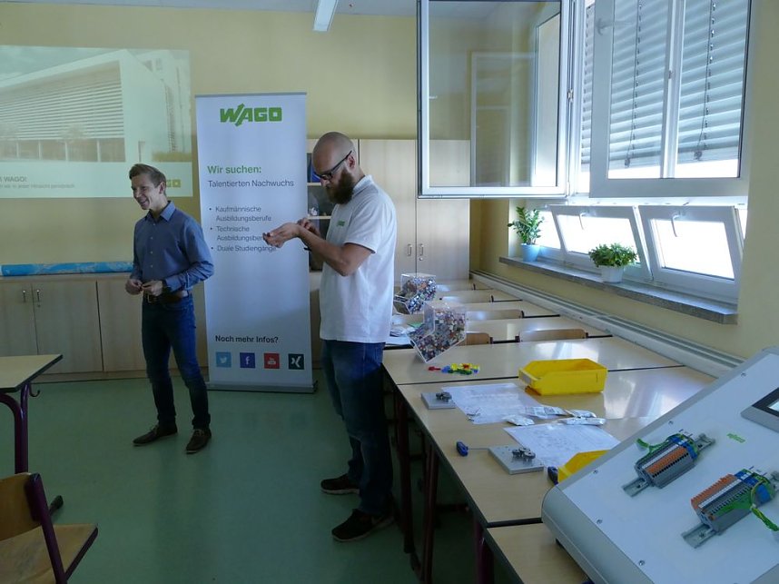 Schule trifft Wirtschaft