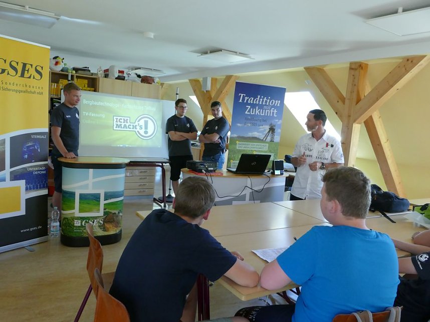 Schule trifft Wirtschaft