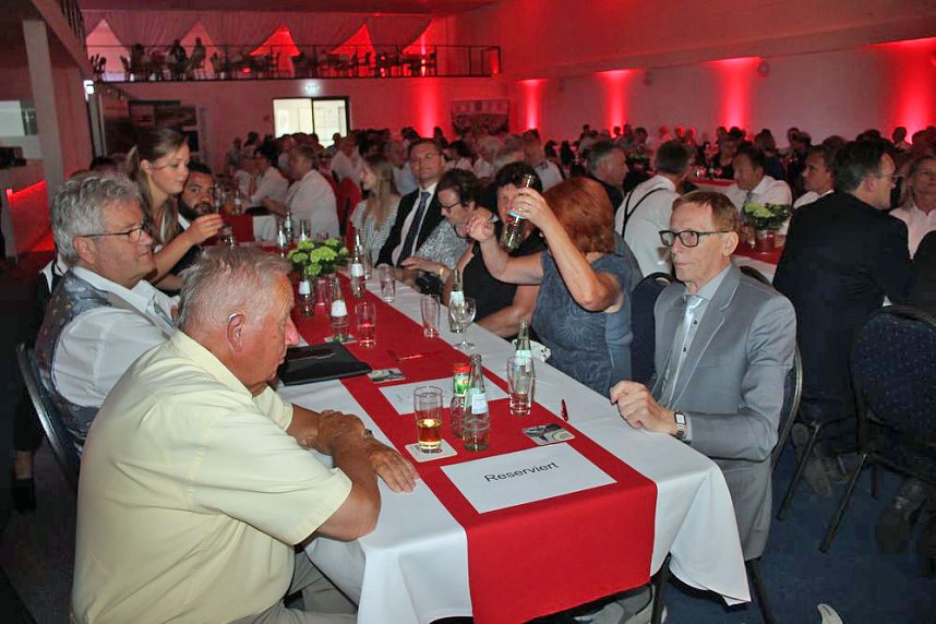 Lockere Gespr&auml;chsrunden zum Jubil&auml;um