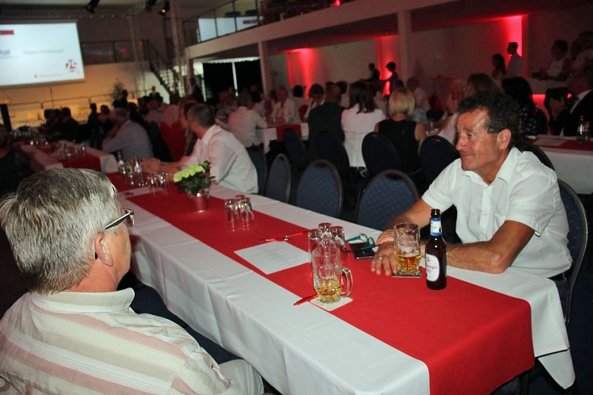 Lockere Gespr&auml;chsrunden zum Jubil&auml;um