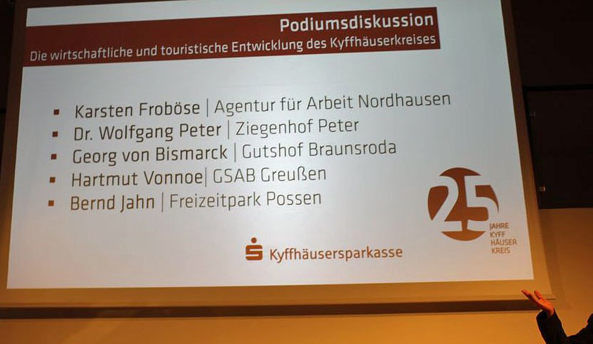 Lockere Gespr&auml;chsrunden zum Jubil&auml;um