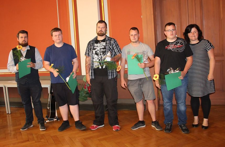 Feierliche Zeugnisausgabe im SBZ