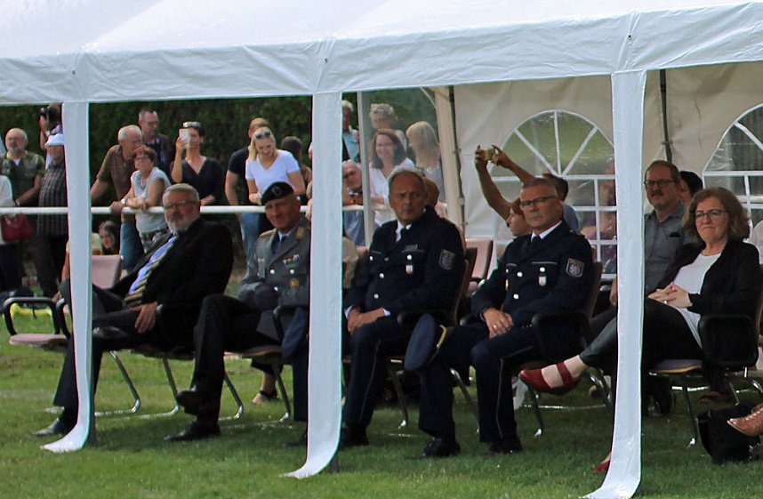 Feierliche Vereidigung in Berka
