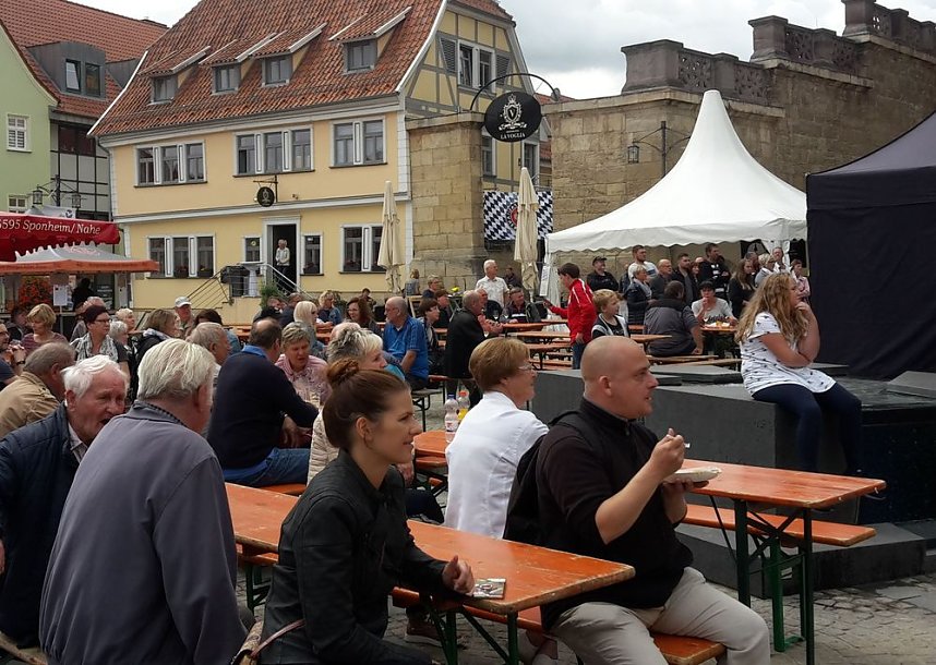 Tolle Stimmung beim Weinfest