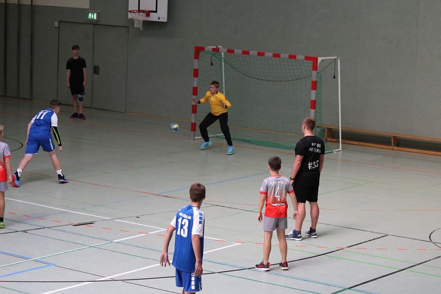 Handballer starten in Saison