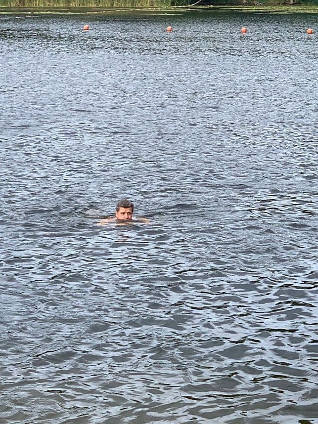 Letztes Abbaden am Bebraer Teich