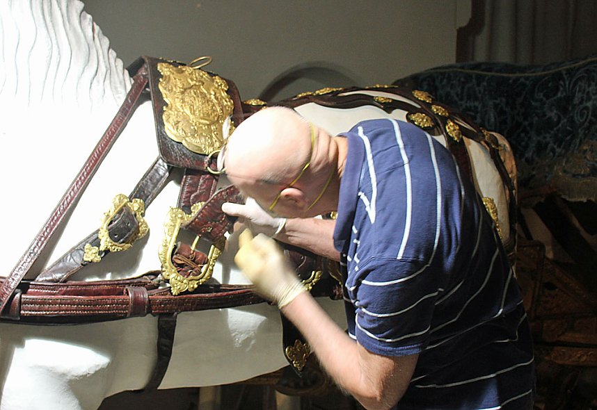 "T&Uuml;V" f&uuml;r Goldene Kutsche