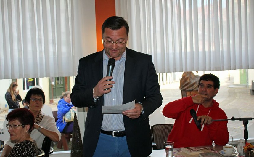 Buchlesung mit Mathias Kopetzki