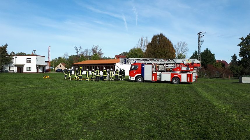 Ausbildungssamstag der Feuerwehren im Bereich Artern
