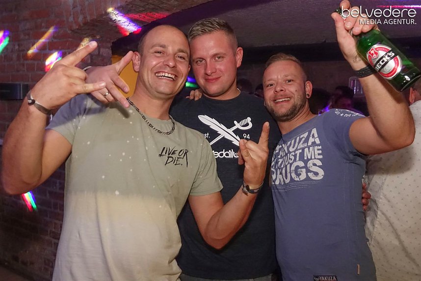Party im Jugendclubhaus in Nordhausen - der Samstag