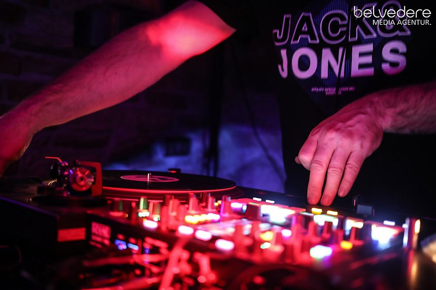 Party im Jugendclubhaus in Nordhausen - der Samstag