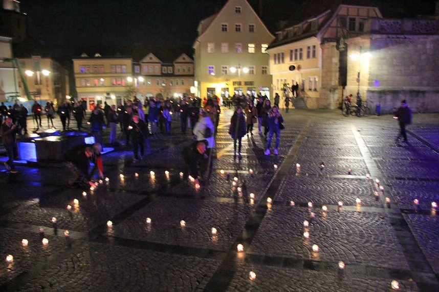 Friedensgebet mit Friedensmarsch
