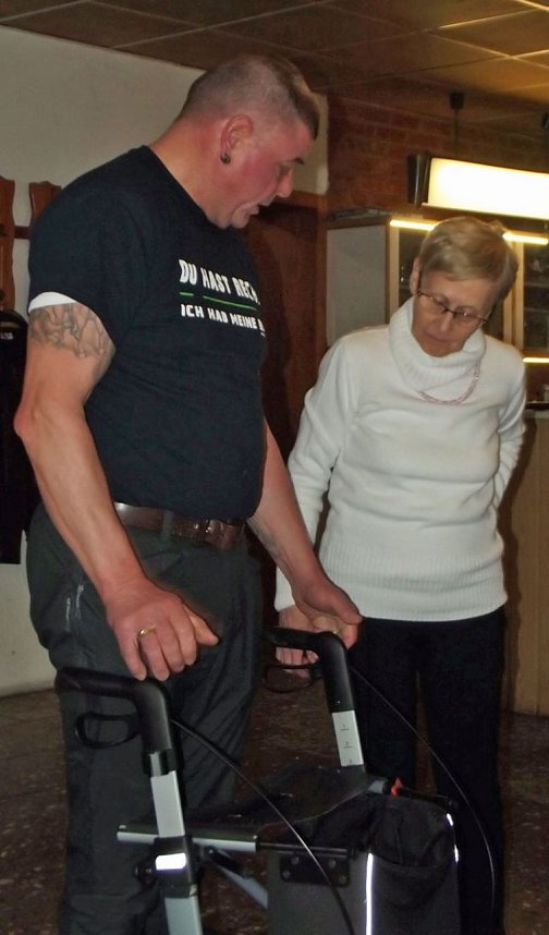 Sicher im Alltag und praktische Rollator-Schulung