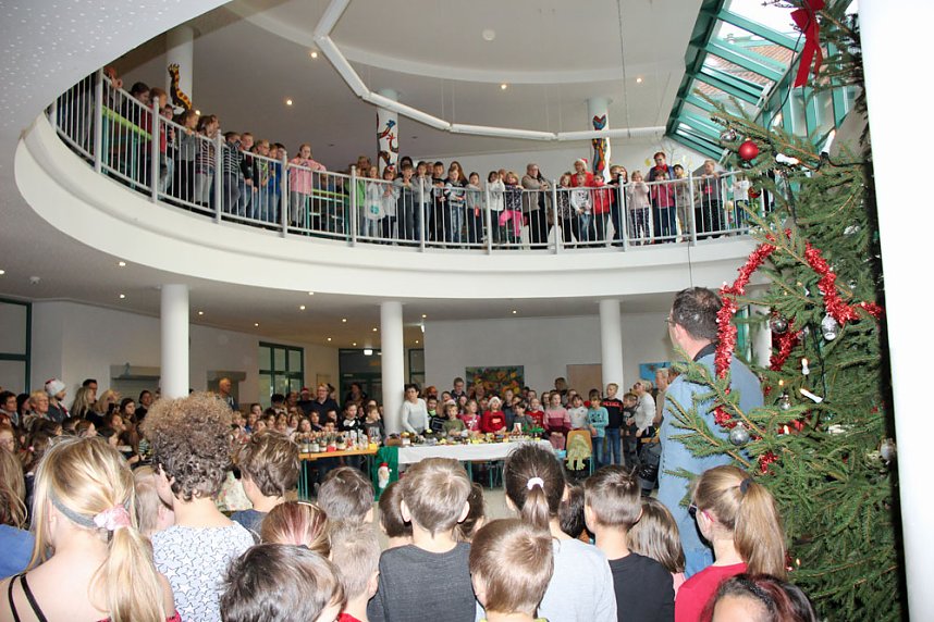 Wieder gro&szlig;er Weihnachtsmarkt in der Talstra&szlig;e