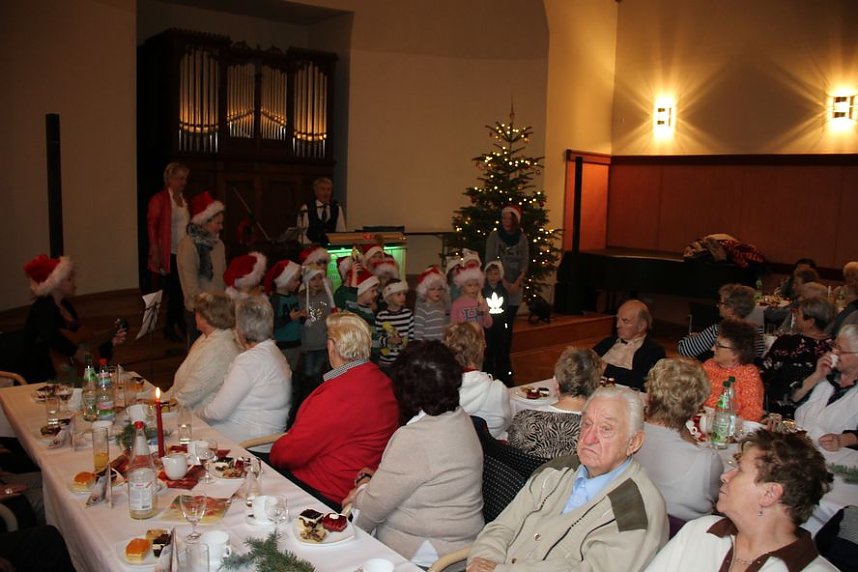 Ansturm auf die Seniorenweihnachtsfeier