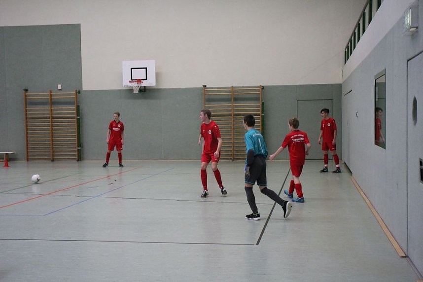 Hallenkreismeisterschaften der<b> C- und D- Junioren</b> statt und hier gibt es die Ergebnisse mit Bildergalerie bei der C-Jugend...