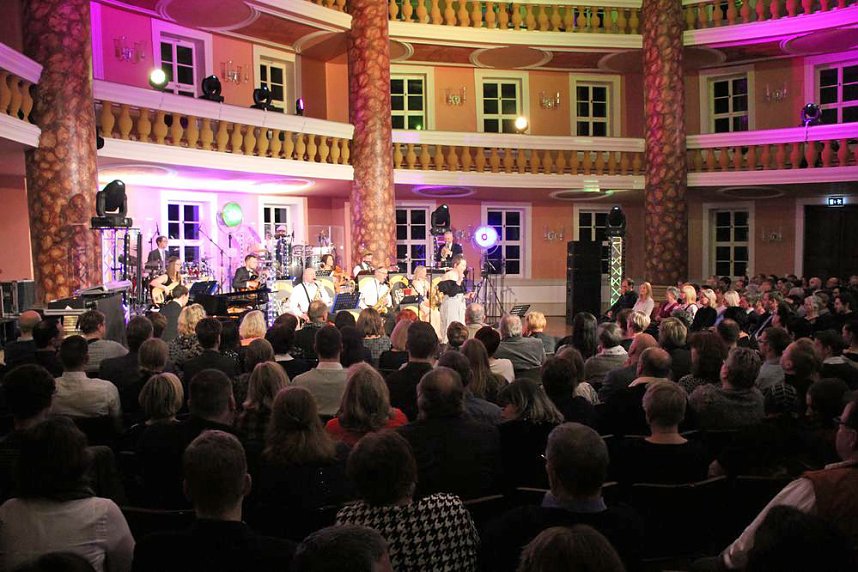 Mit Freaky Tones wieder beschwingt in die Weihnacht