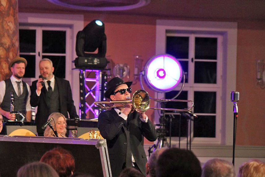 Mit Freaky Tones wieder beschwingt in die Weihnacht