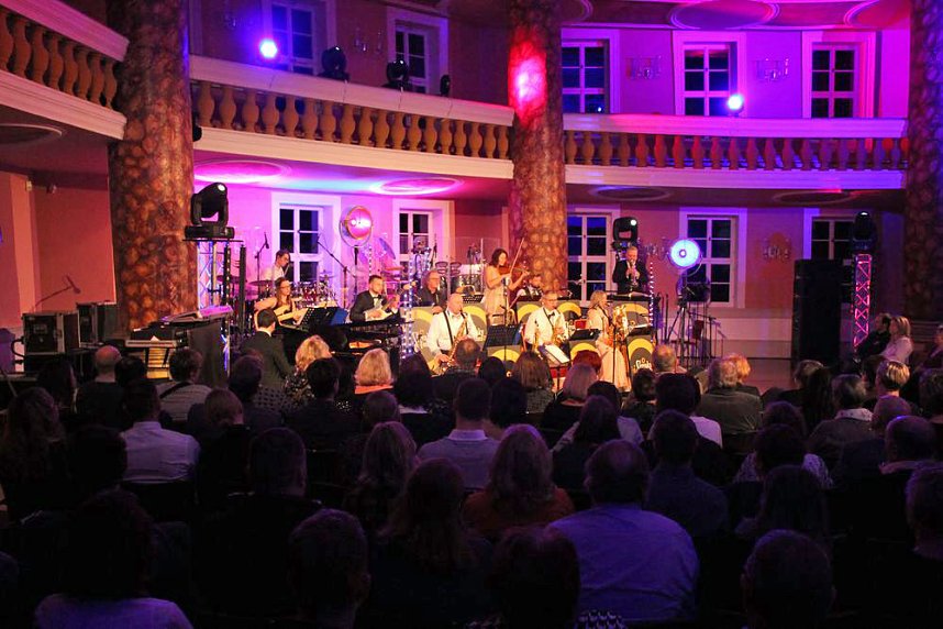 Mit Freaky Tones wieder beschwingt in die Weihnacht