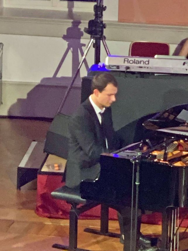 Mit Freaky Tones wieder beschwingt in die Weihnacht