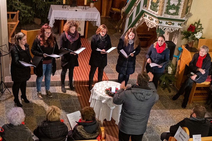 "Sind die Lichter angez&uuml;ndet"