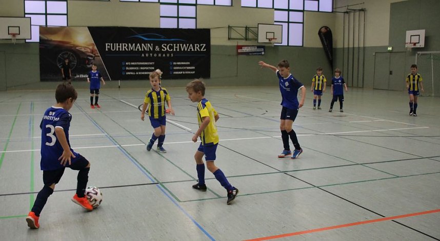 Fu&szlig;ballturnier fortgesetzt