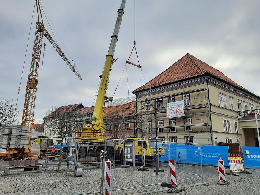 Dachger&uuml;st wird aufgesetzt