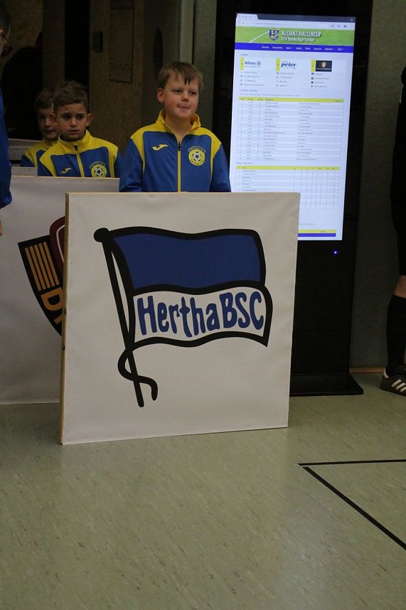 Allianz-Cup gestartet