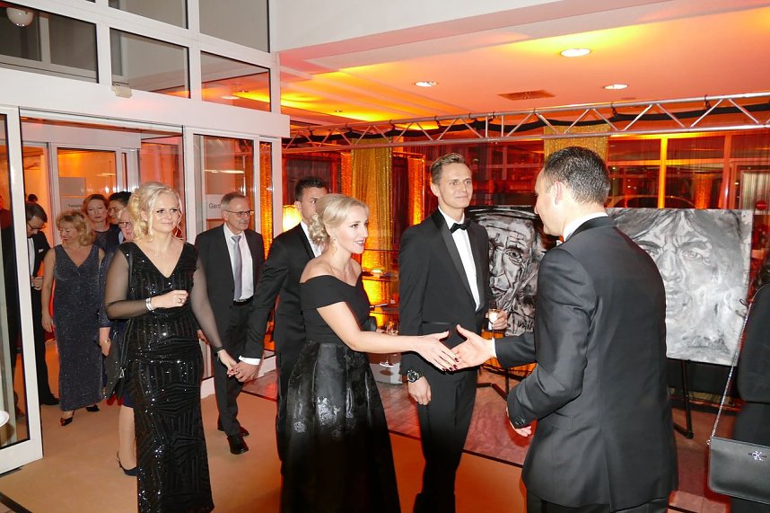 24. &Auml;rzte- Apothekerball