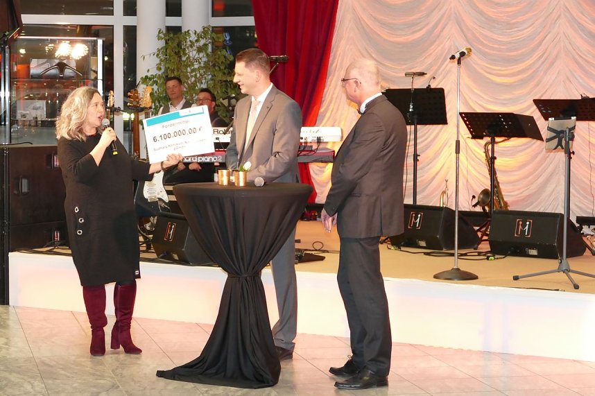 24. &Auml;rzte- Apothekerball