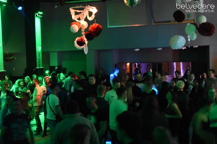Party im Jugendclubhaus in Nordhausen - der Samstag