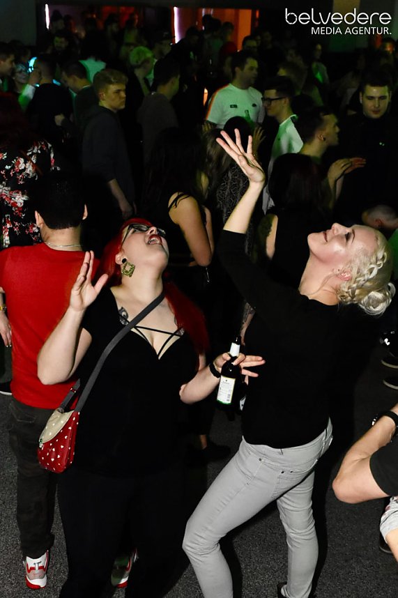 Party im Jugendclubhaus in Nordhausen - der Samstag