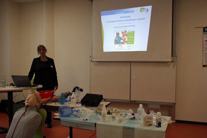 Heute Aktionstag Schule trifft Wirtschaft�