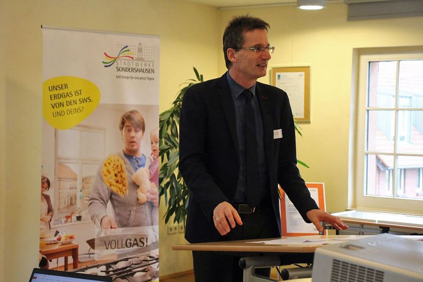 G&uuml;tezertifikate f&uuml;r Technisches Sicherheitsmanagement &uuml;bergeben