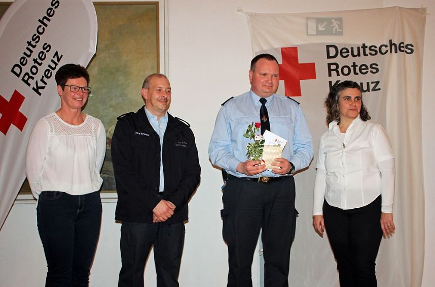 Pr&uuml;fung als Sanit&auml;ter bestanden