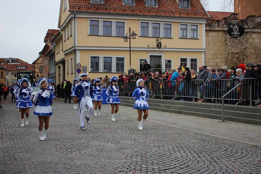 Rosenmontag auf dem Markt Sondershausen