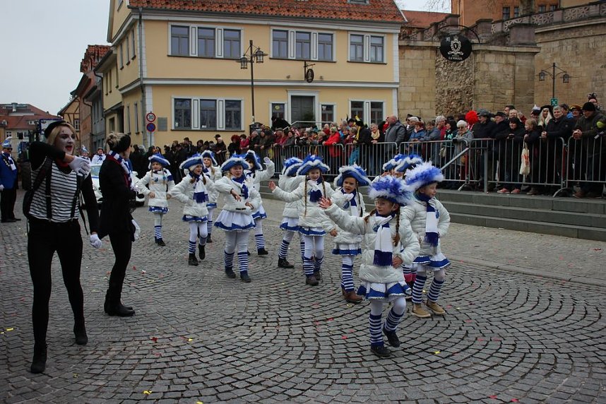 Rosenmontag auf dem Markt Sondershausen